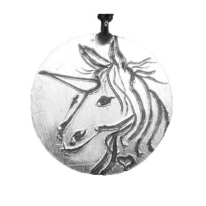 Anhänger Silber 925/-gemeißeltes Motiv Einhorn handgemacht